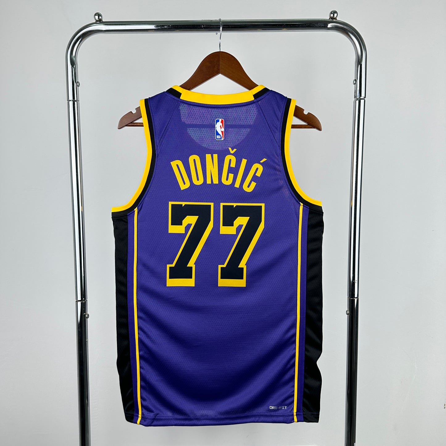 JERSEY LUKA DONCIC - LAKERS 24/25 - STATEMENT EDITION