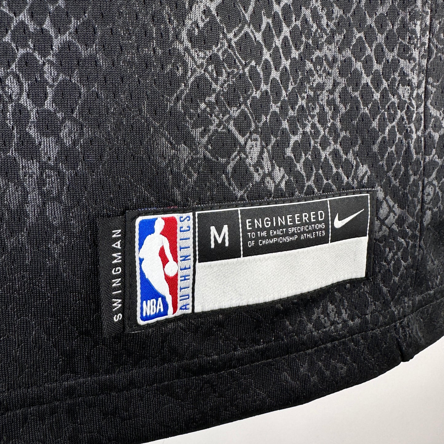 Jersey NBA - Kobe Bryant - Black Mamba Edition - 24
