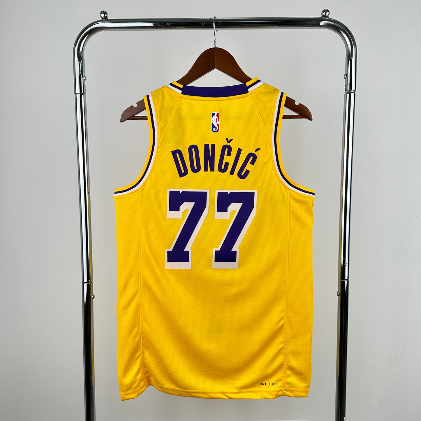 JERSEY LUKA DONCIC - LAKERS 24/25 - ICON EDITION